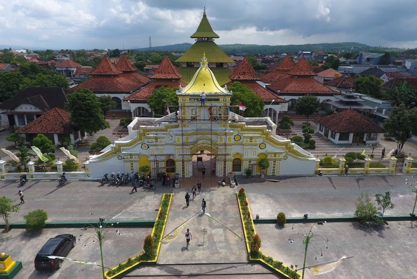 masjid-agung-sumenep-madura-jawa-timur-_180202142540-977